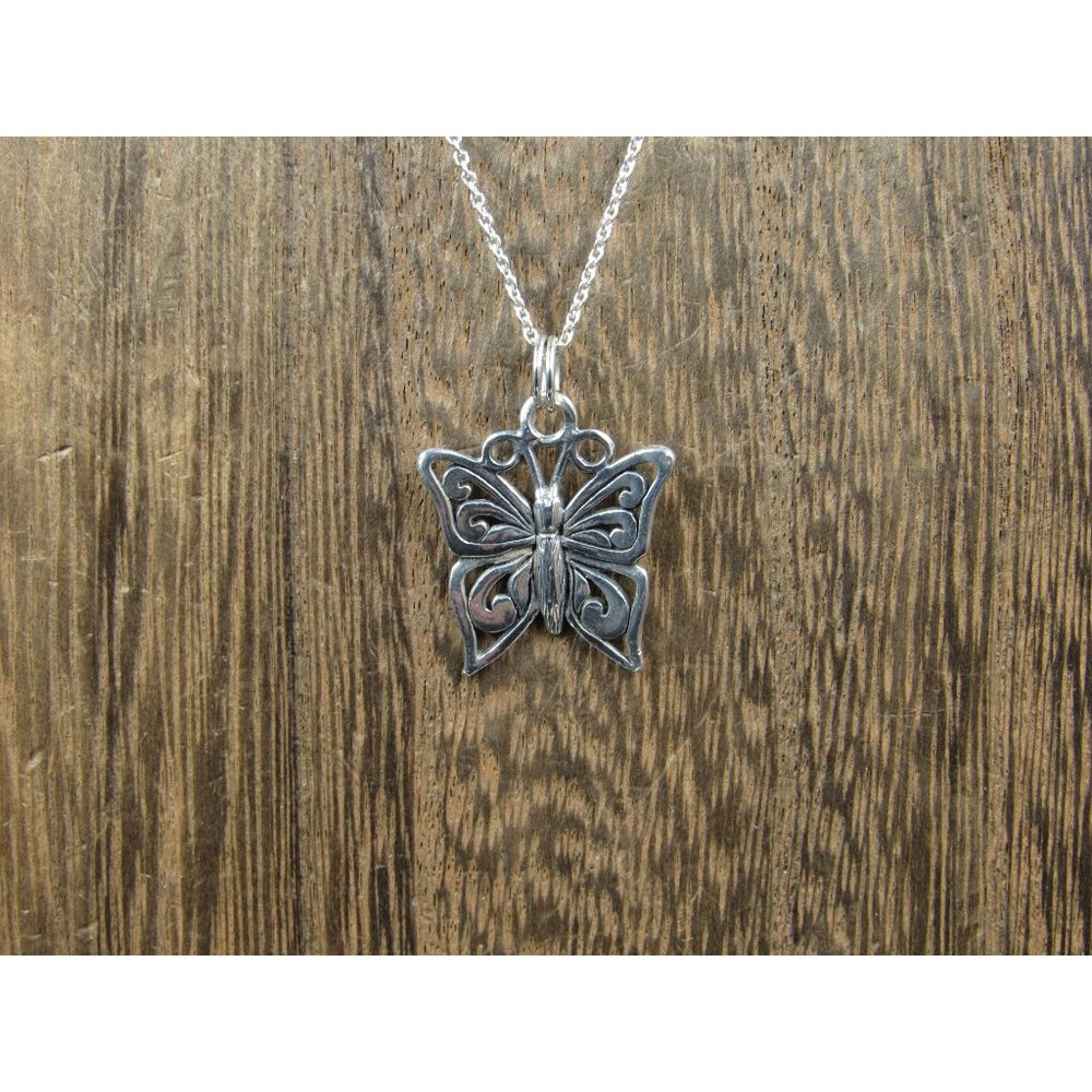 16 Inch Sterling Silver Quality Thick Butterfly Pendant Necklace